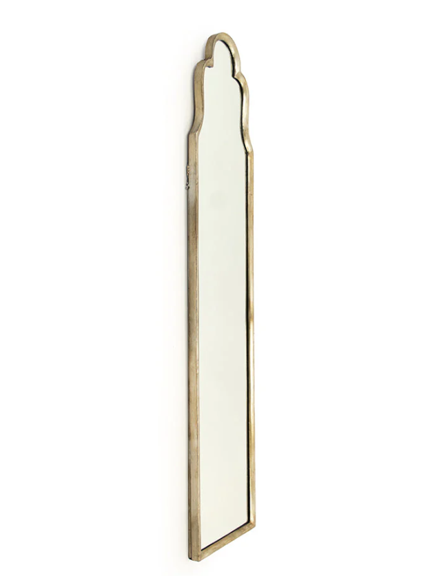 Pylone Mirror