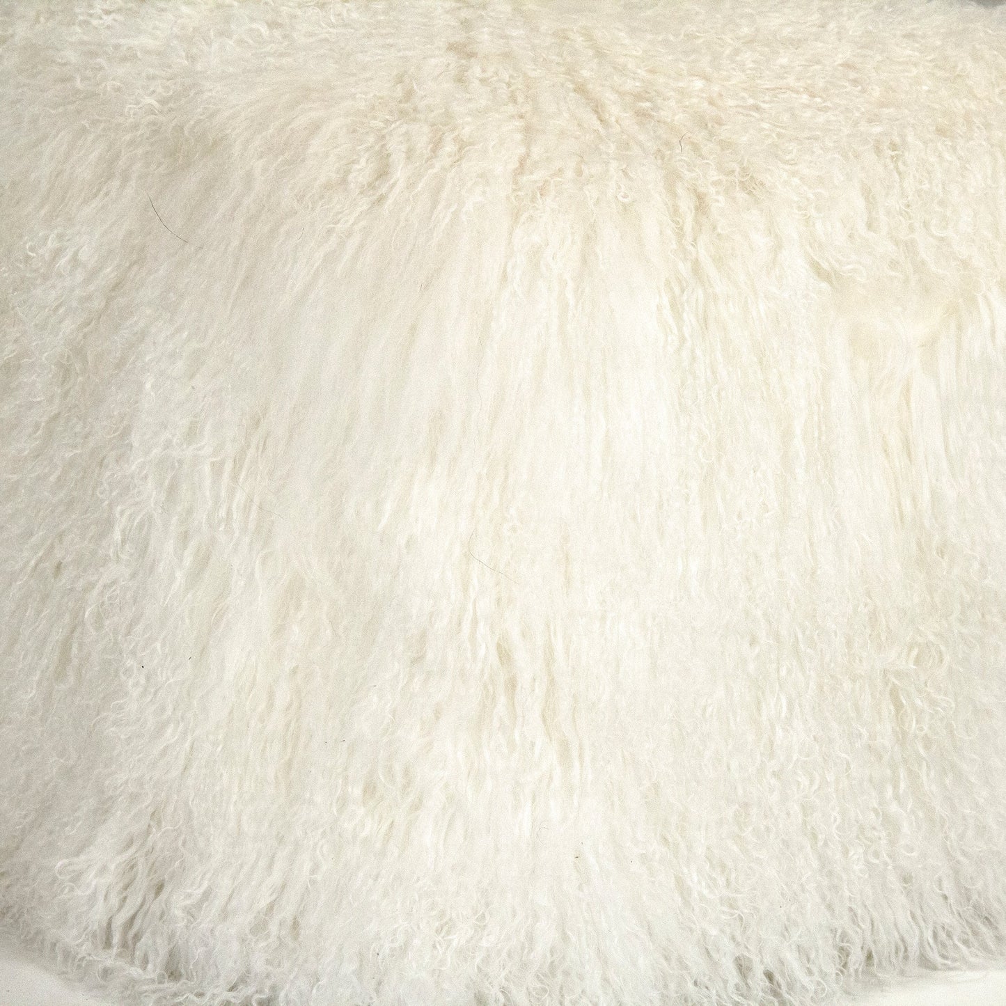24" x 24" Tibetan White Lamb Fur Pouf